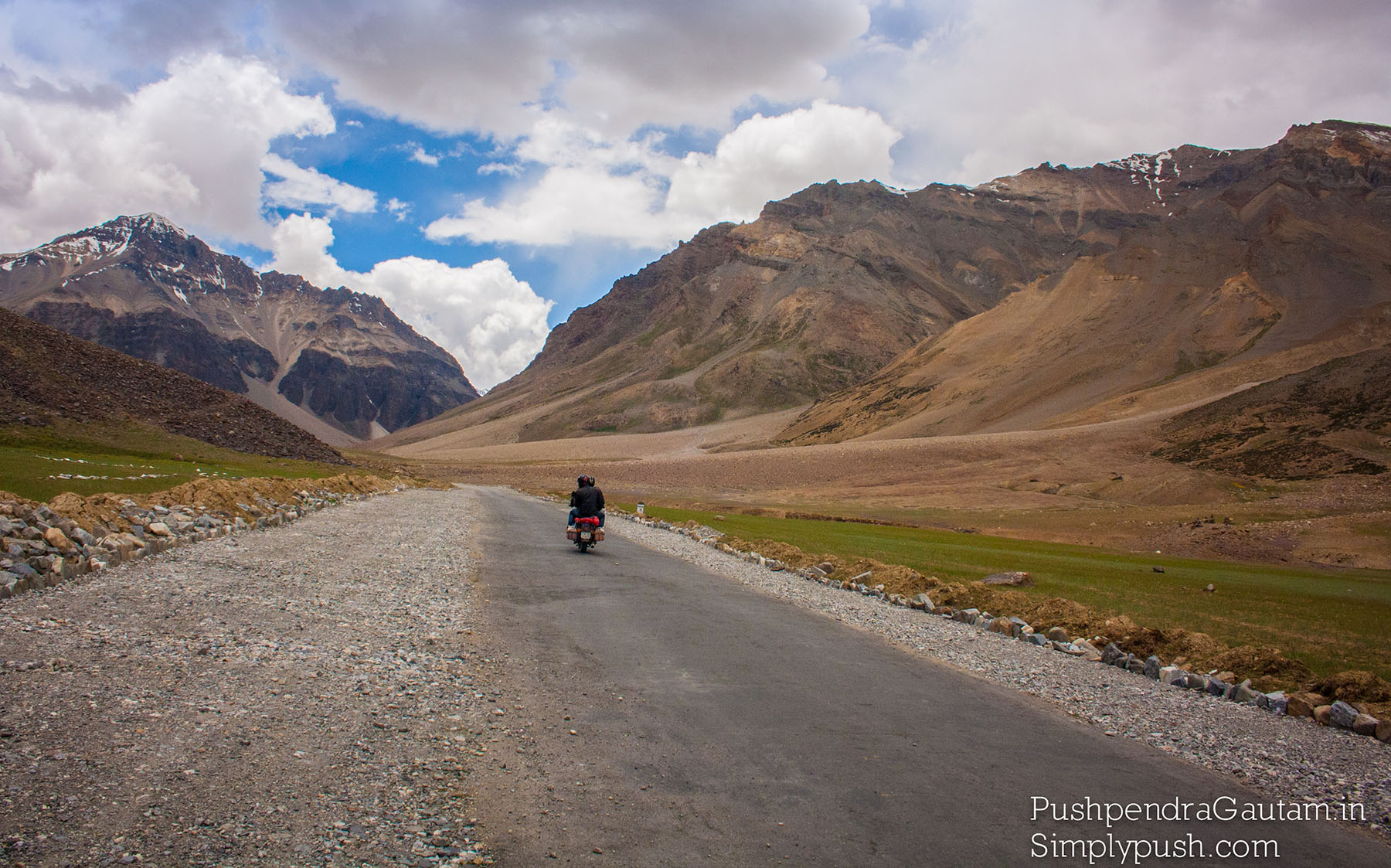 how-to-plan-a-trip-to-spiti-valley-in-budget-best-travel-lifestyle-photographer-pushpendra-gautam